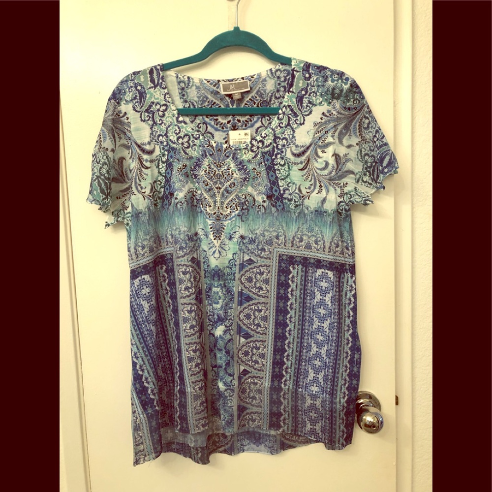 JM Collection Cool Graphics Top